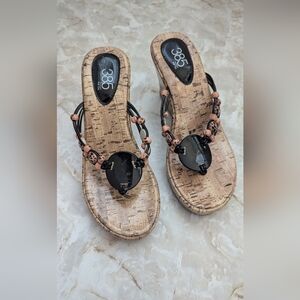 385 Fifth Faux Cork Wedges 8.5